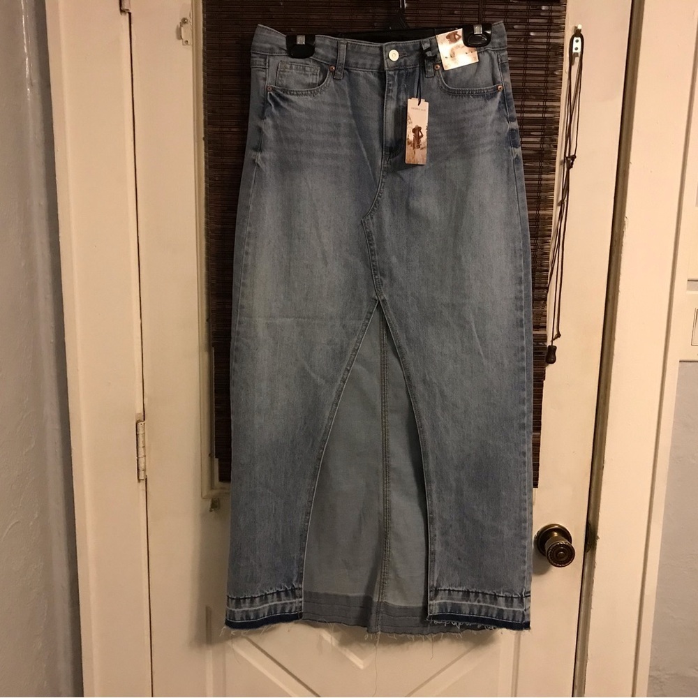 NWT Sincerely Jules High Slit Denim Maxi Skirt Size 7/28 - Picture 1 of 6